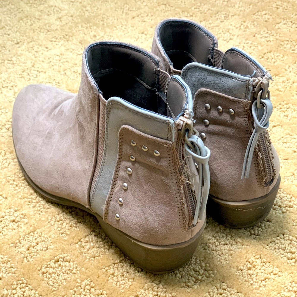 Candie’s Boots